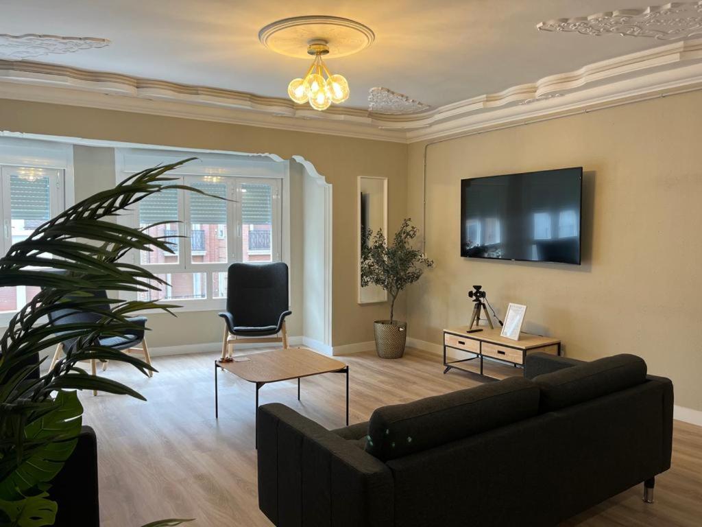 Vtz El Balcon De Conde De Aranda III Apartment Zaragoza Luaran gambar