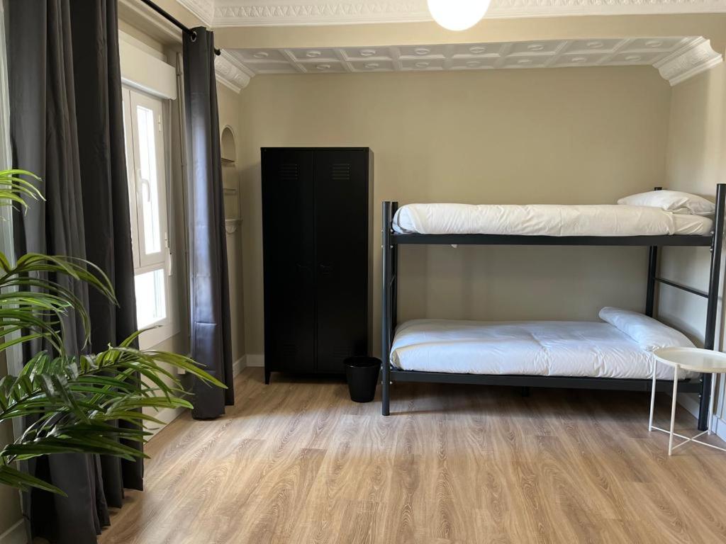 Vtz El Balcon De Conde De Aranda III Apartment Zaragoza Luaran gambar