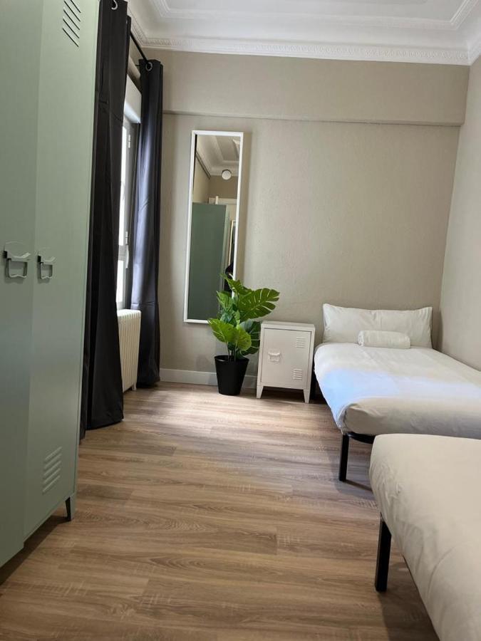 Vtz El Balcon De Conde De Aranda III Apartment Zaragoza Luaran gambar